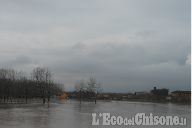 Immagini dal Ponte sul Po di Villafranca