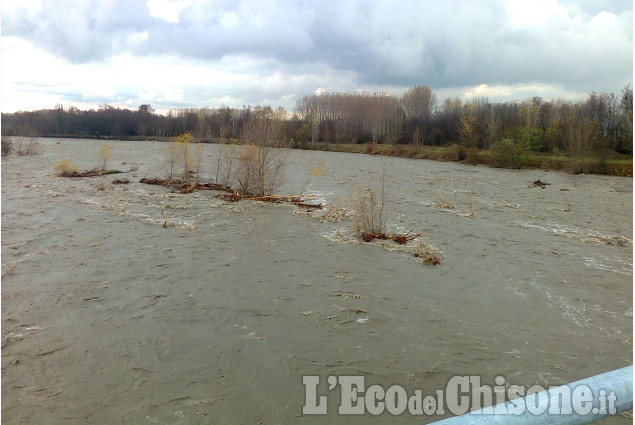 Alluvione: il Chisone, tra Garzigliana e Macello