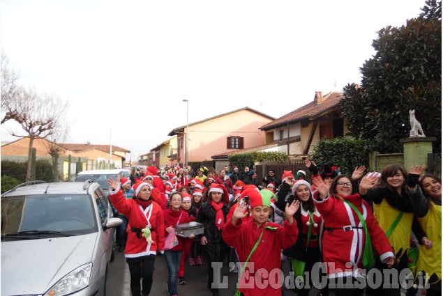 A Piscina mercatino e Babbi Natale