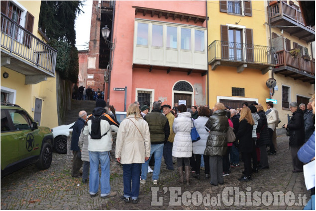 Pinerolo: A spasso per visitare i luoghi di&quot; De Amicis&quot;