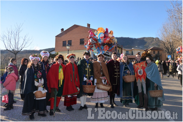 Roletto: Carnevale in piazza