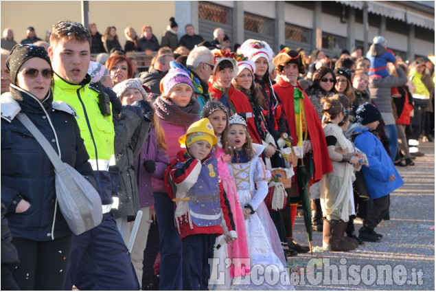 Roletto: Carnevale in piazza