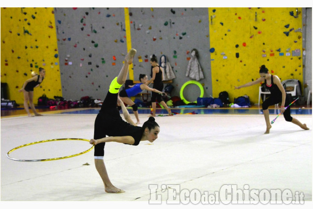 Cantalupa, le affascinanti evoluzioni di ginnastica ritmica
