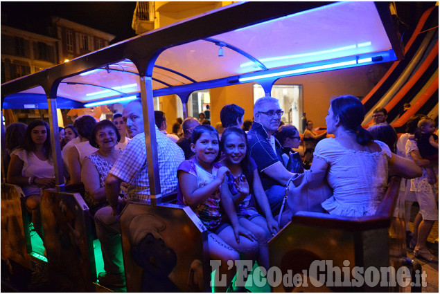 Notte bianca, voglia di festa a Perosa Argentina