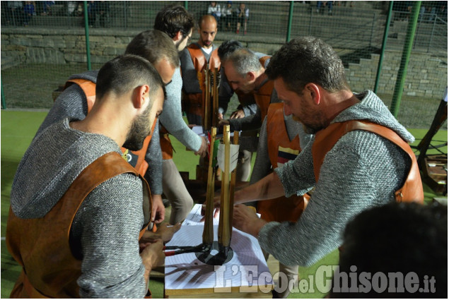  A Prarostino un sabato sera con il Palio del Pappagallo