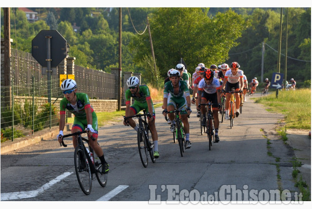 ciclismo dalle mura al muro Ciclismo dalle mura al muro