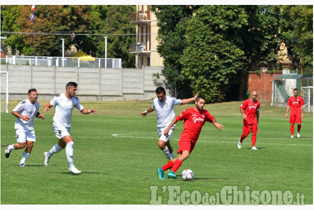 Calcio: Pinerolo - Atletico Torino