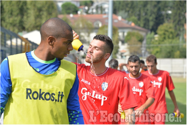 Calcio: Pinerolo - Atletico Torino