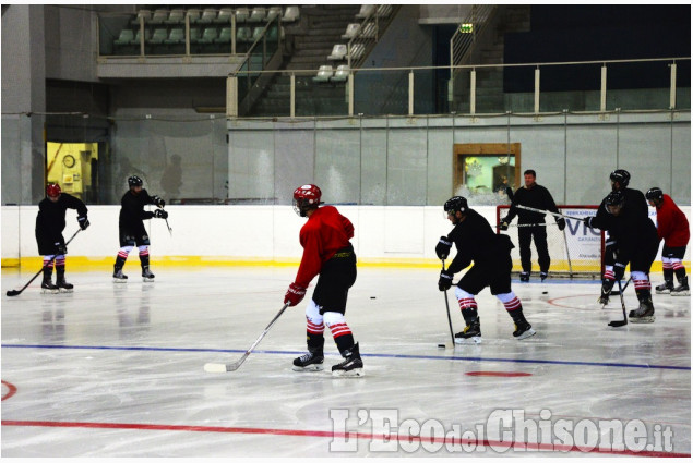 Pinerolo: Allenamento della Hockey Valpeagle