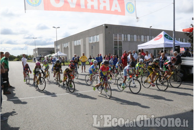 Piossasco: baby ciclisti al Trofeo Officine Tonda