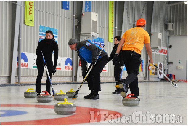 Pinerolo, curling trofeo Sys Tek alla Nazionale magiara
