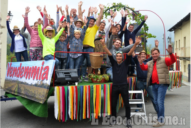 A Prarostino la festa dedicata al frutto di Bacco