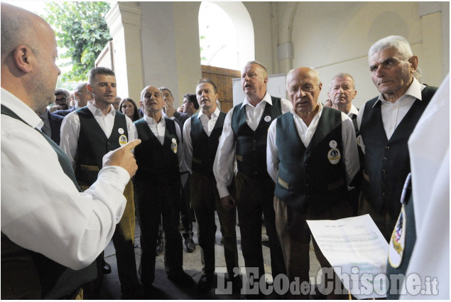 Ottobrata, Barge fa il pieno di gente