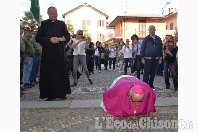 Pinerolo abbraccia il nuovo vescovo Mons. Olivero