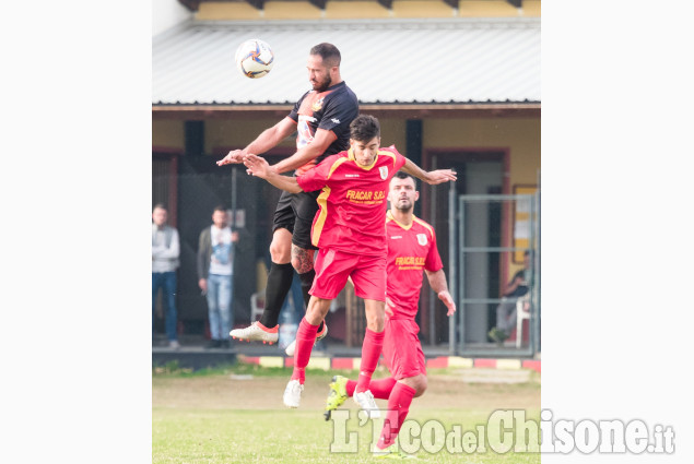 CALCIO: CAVOUR BATTE VILLAFRANCA, UN DERBY SENTITO