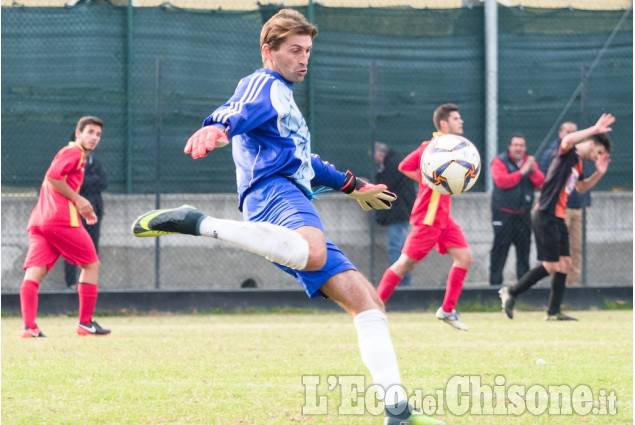 CALCIO: CAVOUR BATTE VILLAFRANCA, UN DERBY SENTITO