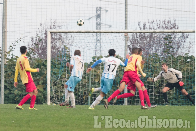 Calcio Promozione: Revello batte Villafranca 1-0-di rigore