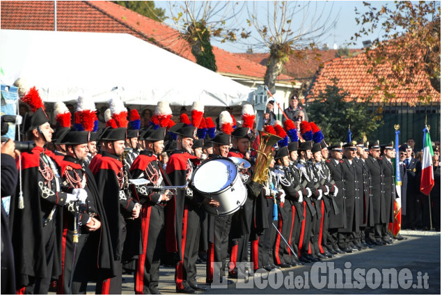 Pinerolo, la Ministra Pinotti ha inaugurato la nuova caserma dei Carabinieri