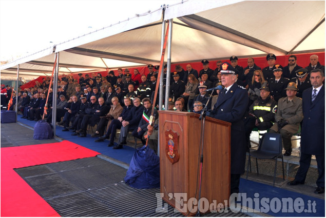 Pinerolo, la Ministra Pinotti ha inaugurato la nuova caserma dei Carabinieri