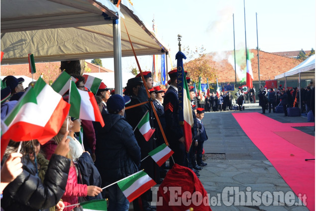 Pinerolo, la Ministra Pinotti ha inaugurato la nuova caserma dei Carabinieri