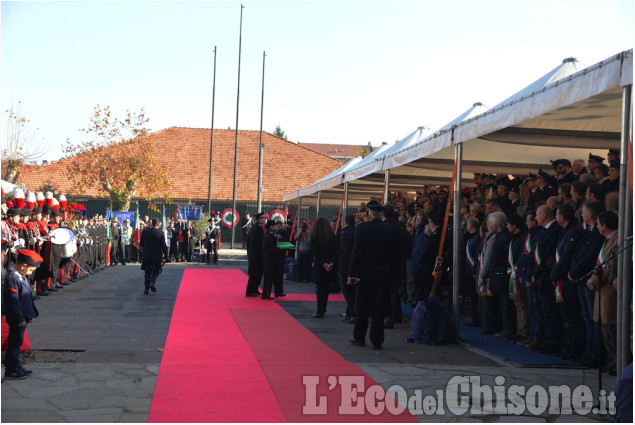 Pinerolo, la Ministra Pinotti ha inaugurato la nuova caserma dei Carabinieri