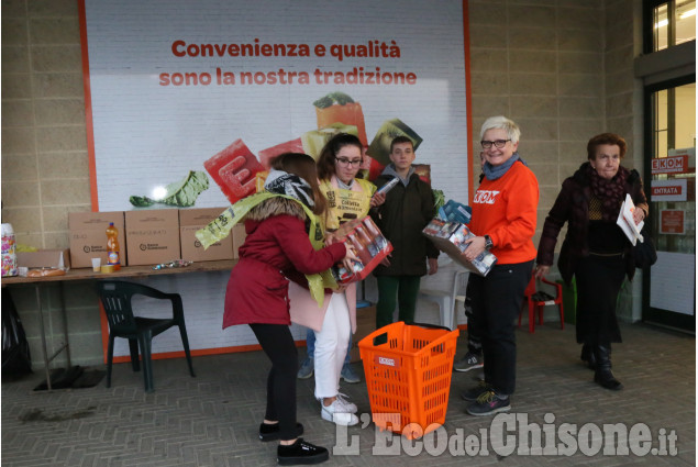 Castagnole: colletta alimentare, raccolti 800 kg di alimenti 