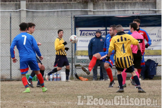 Calcio Prima categoria: Aurora domina il derby