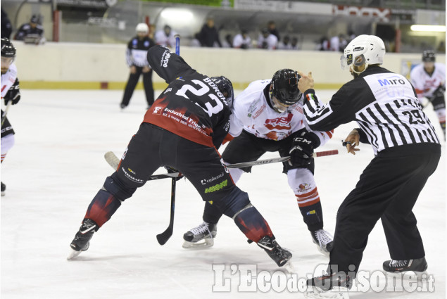 Hockey ghiaccio: amichevole Valpeagle-Milano