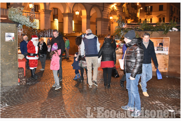 Pinerolo : mercatini di Natale nel centro storico
