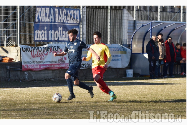 Calcio: Pinerolo-Villafranca