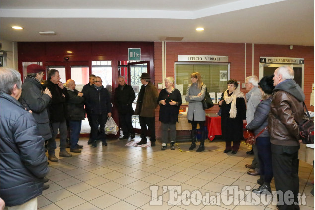 Candiolo: festa finale dei presepi, tanti i visitatori nel periodo natalizio