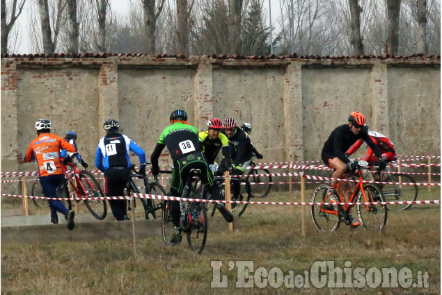 Vinovo: ciclocross amatoriale, campionato italiano nel parco del castello