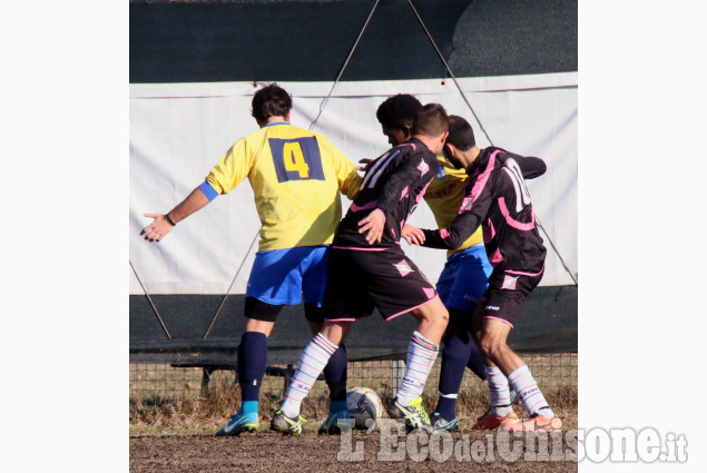 Calcio Seconda categoria: pari ad occhiali a Nichelino