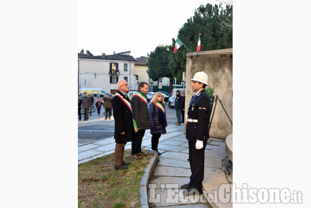 Pinerolo, affollato corteo per la Giornata della Memoria
