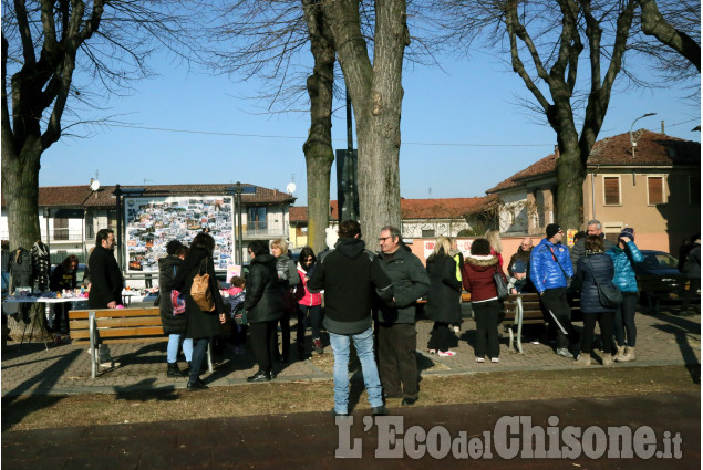 Osasio: mercatino solidale e flash-mob
