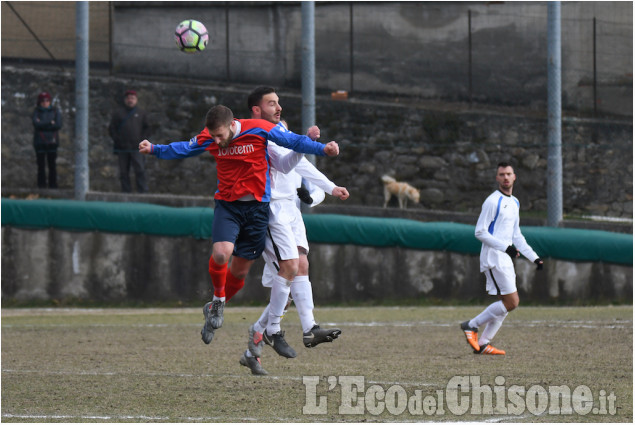 Calcio Prima categoria: derby palpitante a Perosa