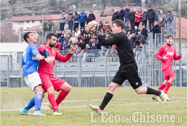 Calcio: Revello - Moretta