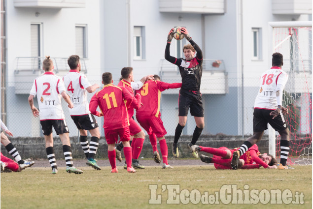 Calcio: Villafranca supera Infernotto a Barge, play-out più lontani