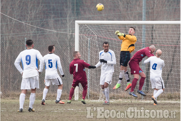 Calcio Prima categoria: derby ad occhiali in Val Chisone