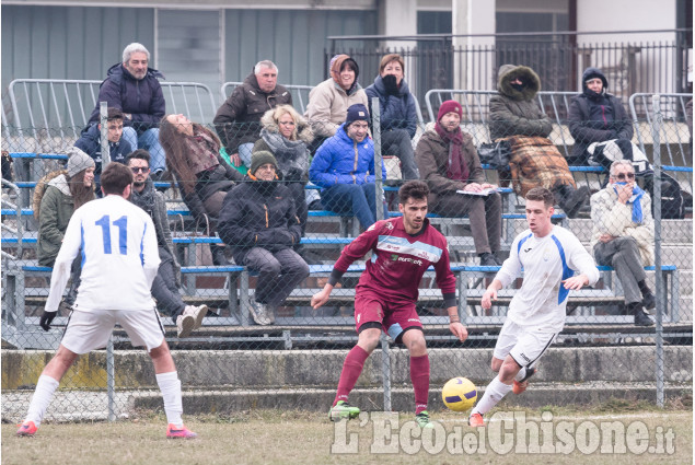 Calcio Prima categoria: derby ad occhiali in Val Chisone