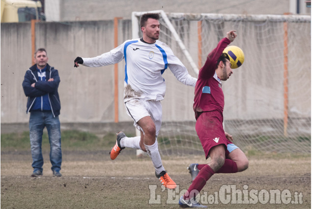 Calcio Prima categoria: derby ad occhiali in Val Chisone