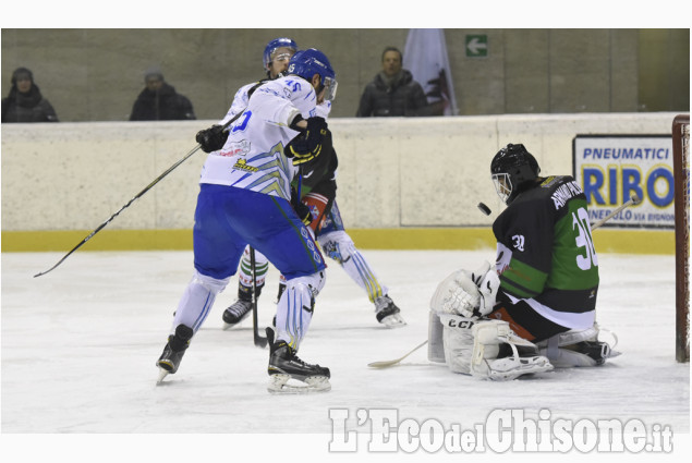 Hockey ghiaccio, inizio di playoff in grande stile per la Valpeagle