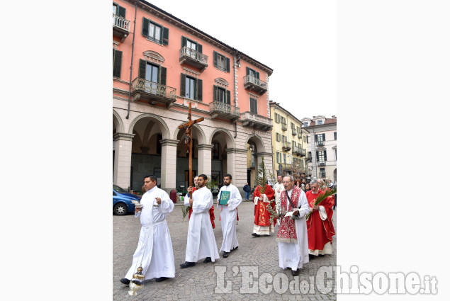 Pinerolo, Domenica delle Palme