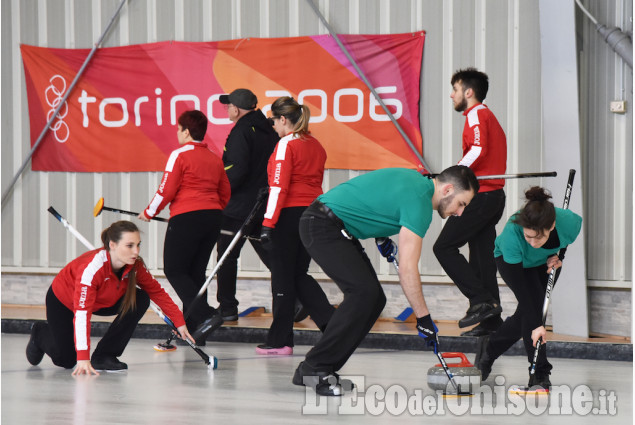 Curling, Campionato italiano misto