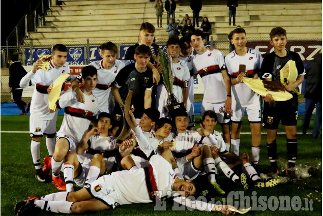 Calcio: il Genoa trionfa a Vinovo, nel “Memorial Gusella” 