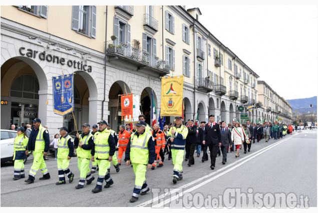 Pinerolo: Alpini in festa per i 30 anni della Protezione civile