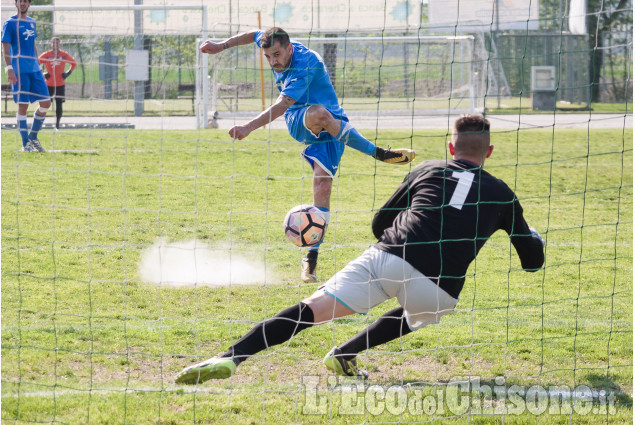 Calcio Promozione: Moretta batte PiscineseRiva, primato solitario