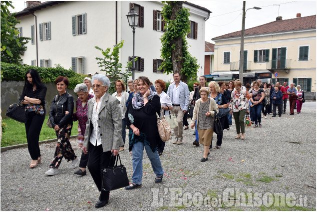 Osasco: La processione del Corpus Domini
