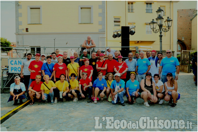 Giugno Candiolese: sagra della costina e arrampicata in piazza 