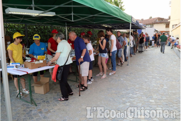 Giugno Candiolese: sagra della costina e arrampicata in piazza 